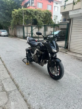  Kawasaki Z