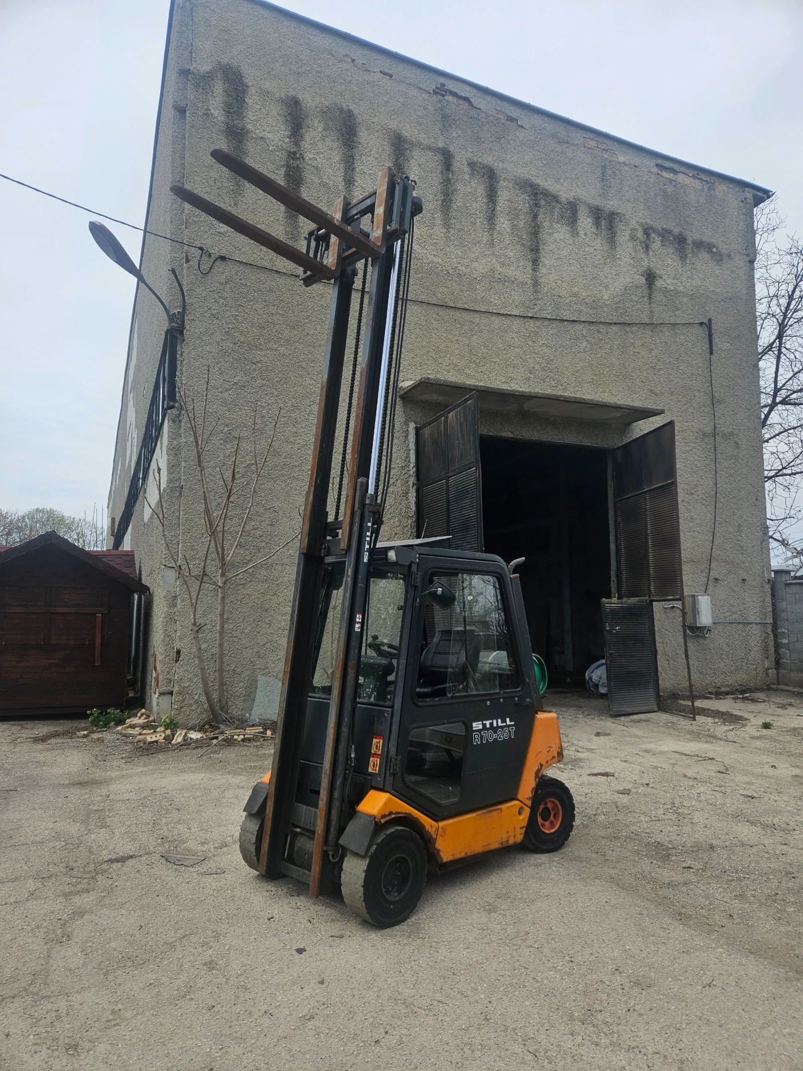  Still  2.5t | Mobile.bg   7