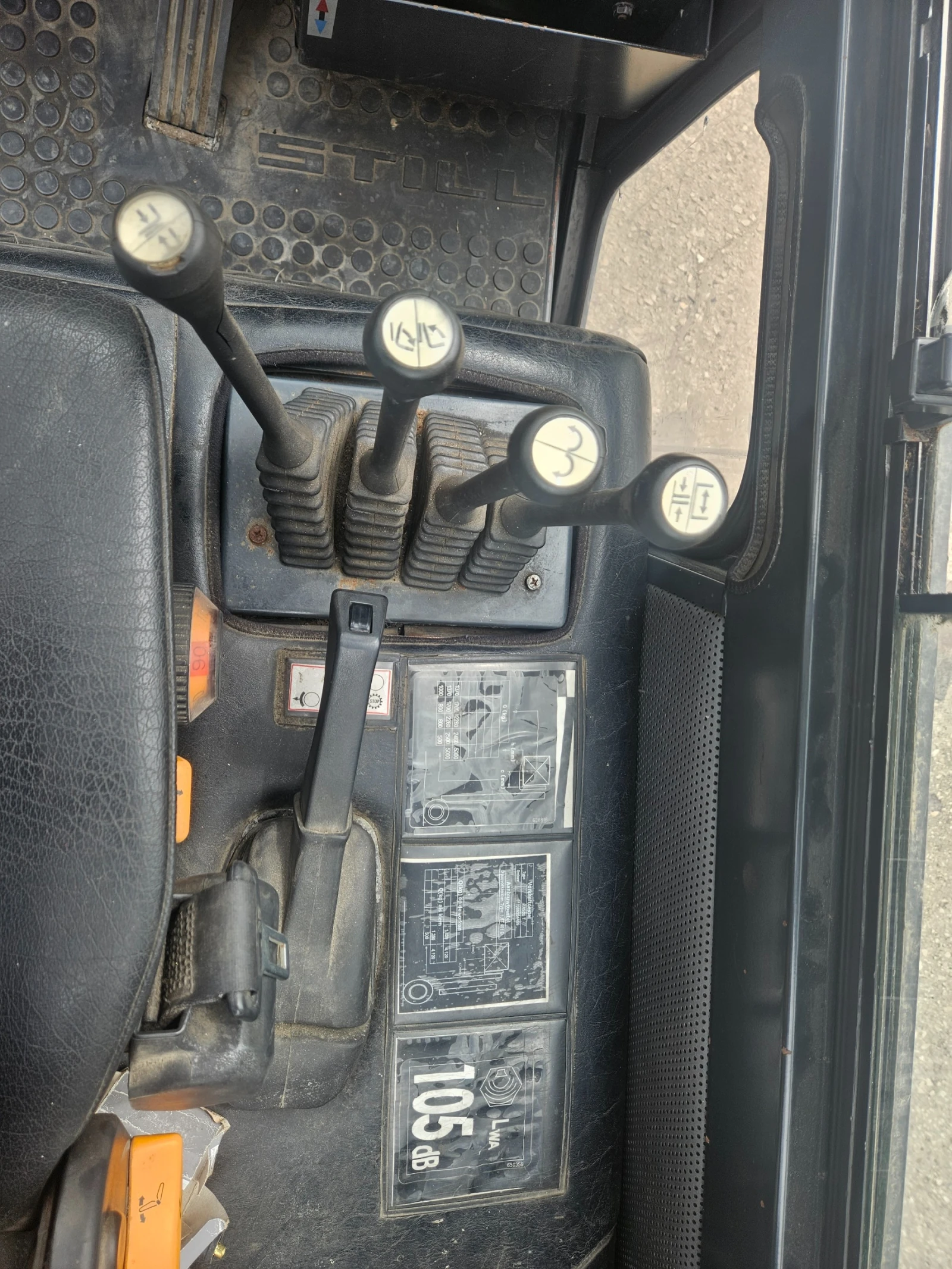  Still  2.5t | Mobile.bg   6