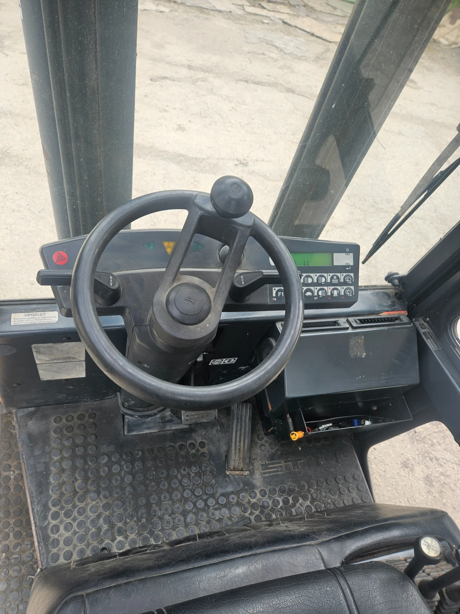  Still  2.5t | Mobile.bg   5