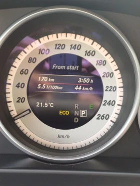 Mercedes-Benz E 220 9 G Tronik, снимка 13
