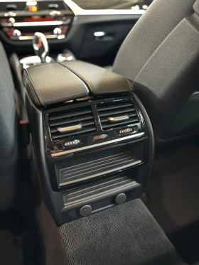BMW 530 X-Drive Luxury Line, снимка 16
