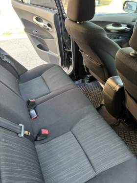 Toyota Auris, снимка 8