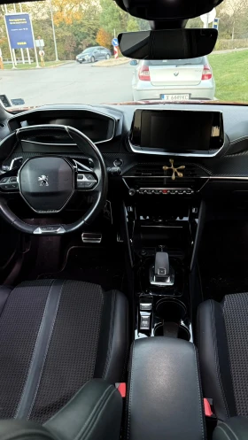 Peugeot 2008 GT line 1, 5 BlueHDi | Mobile.bg    9