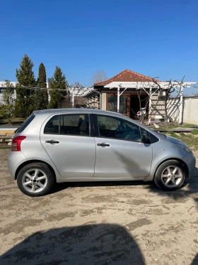 Toyota Yaris - 2200 € / 4302.83 лв. - 30225530 3