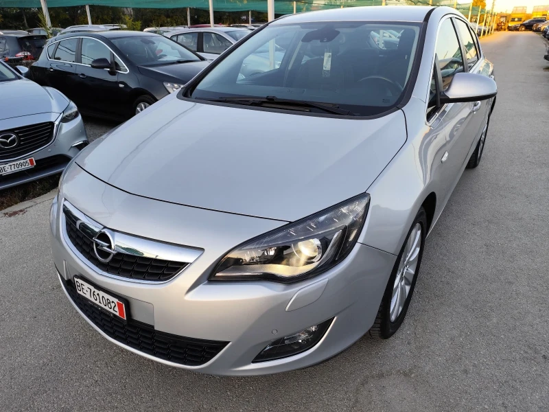 Opel Astra 1.6 T Швейцария , снимка 1 - Автомобили и джипове - 47723751