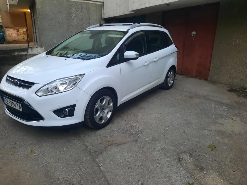 Ford C-max Grand, снимка 2 - Автомобили и джипове - 47907934