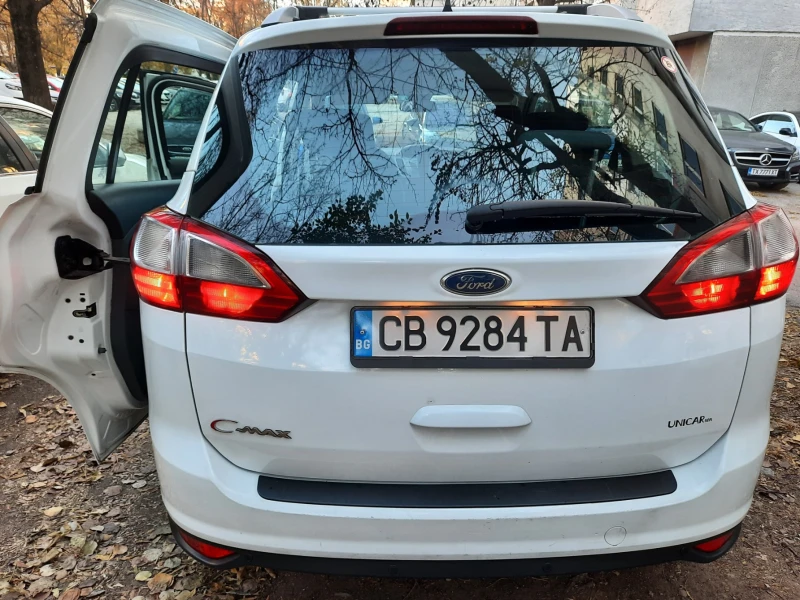 Ford C-max Grand, снимка 16 - Автомобили и джипове - 47907934