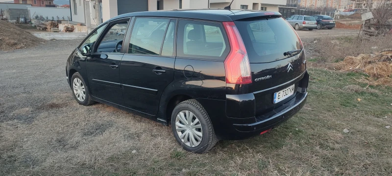 Citroen Grand C4 Picasso, снимка 3 - Автомобили и джипове - 49076237