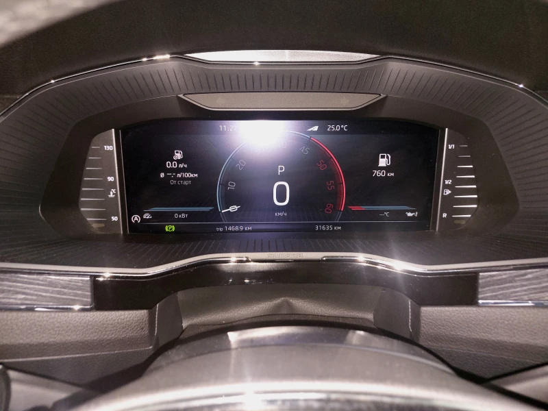 Skoda Superb 2.0TDI DSG7, снимка 16 - Автомобили и джипове - 51997554