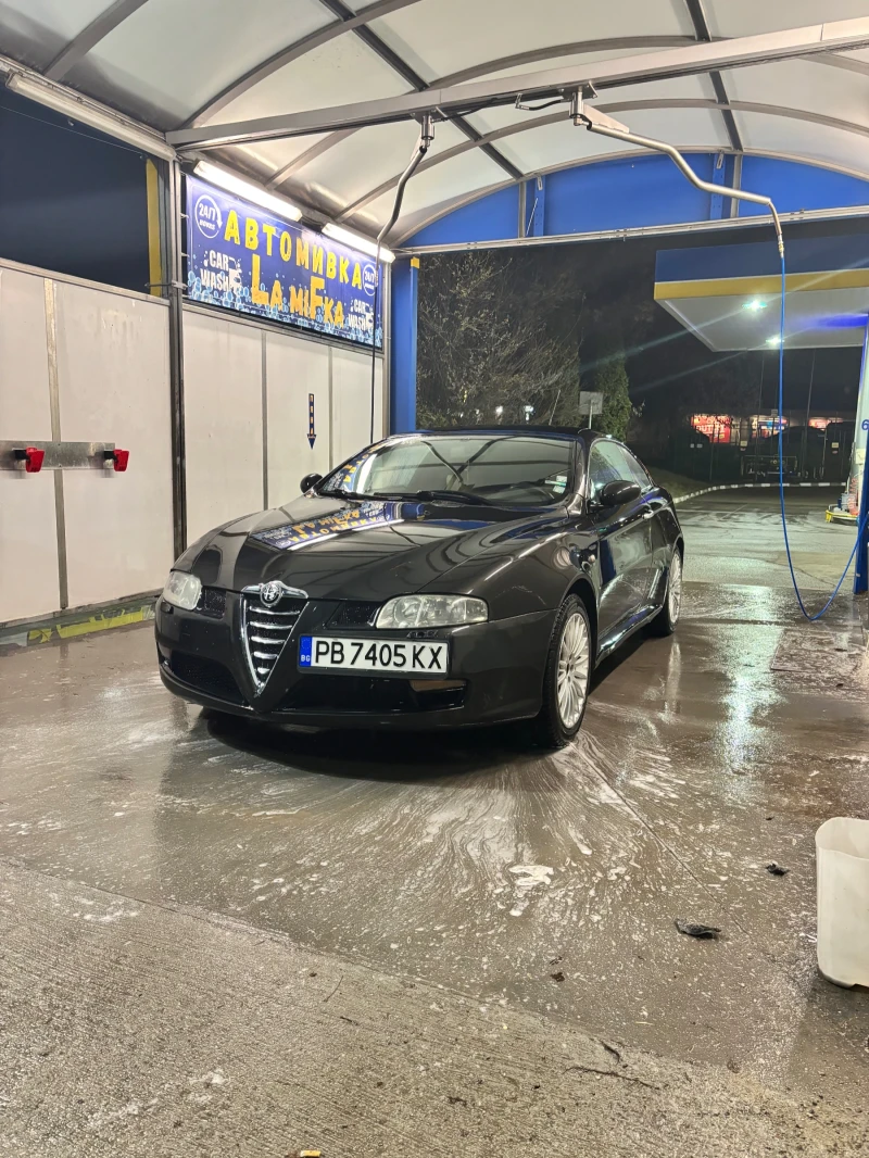 Alfa Romeo Gt 1.9JTDm 16v, снимка 2 - Автомобили и джипове - 53000696