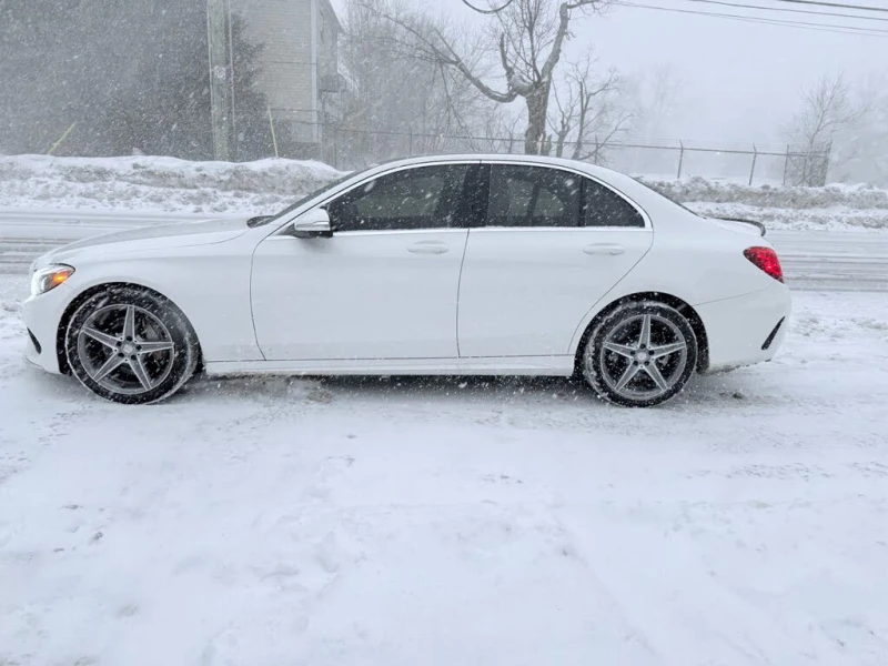 Mercedes-Benz C 300 4MATIC* АвтоКредит* (ЦЕНА ДО БГ), снимка 8 - Автомобили и джипове - 53179874