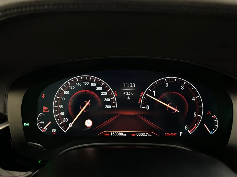 BMW 530 X-Drive Luxury Line, снимка 5 - Автомобили и джипове - 53574801