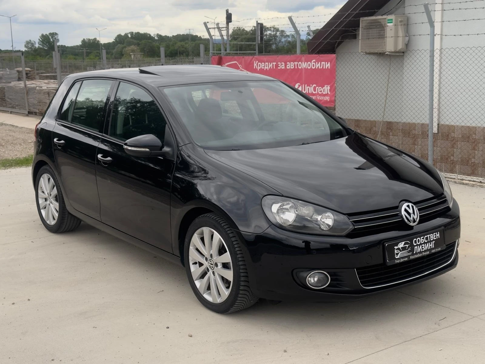 VW Golf 1.4 TSI DSG Сервизна история/ Обслужена/ Лизинг - изображение 3