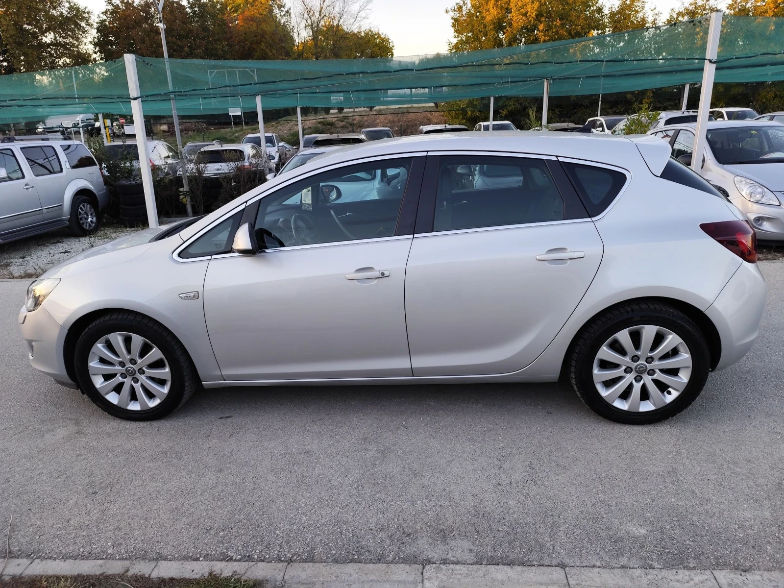 Opel Astra 1.6 T Швейцария  - изображение 9