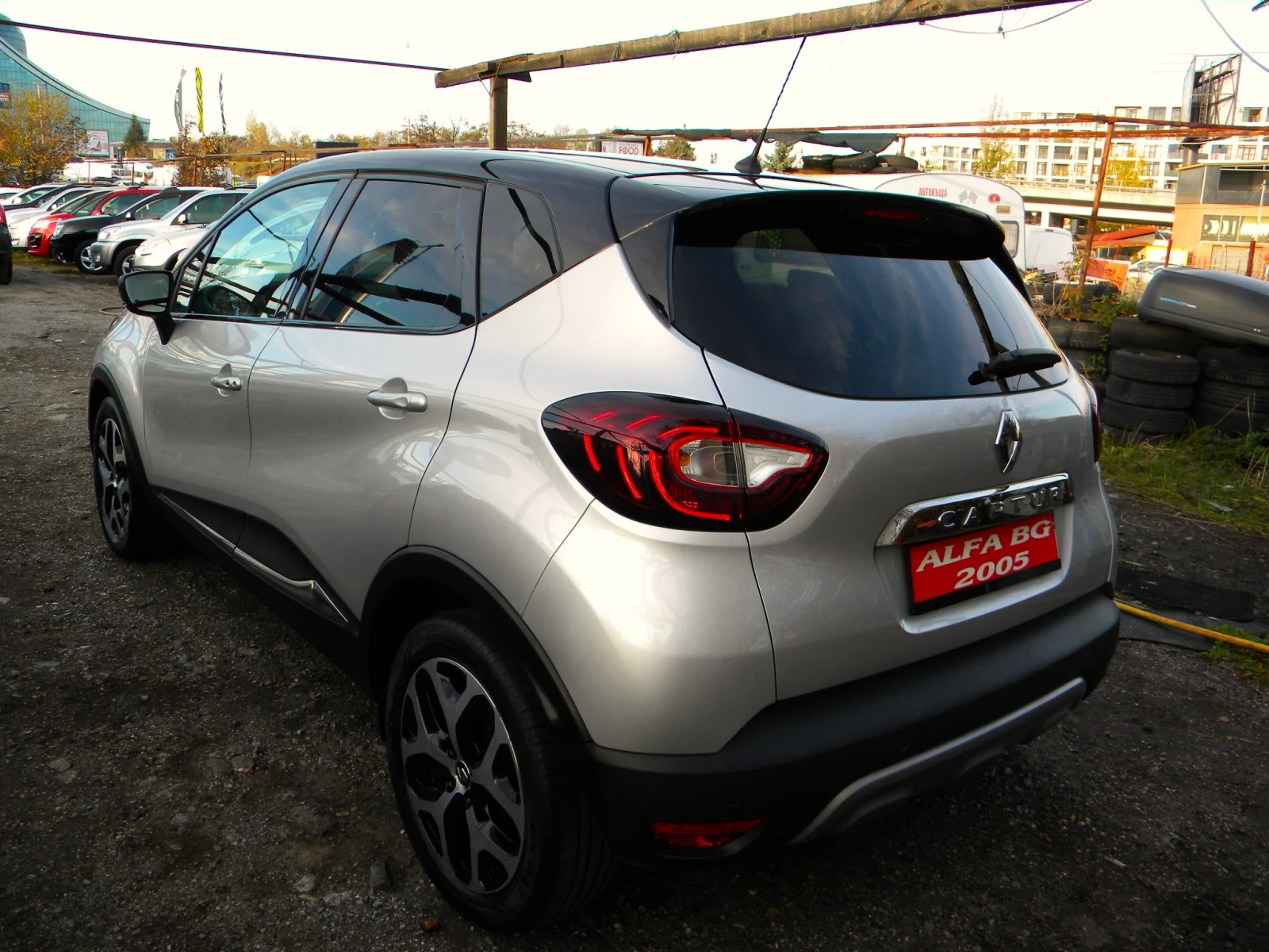 Renault Captur SPORT EDITION* 1.5DCI-LED-NAVI-АВТОМАТ* КАТО НОВ*  - изображение 6