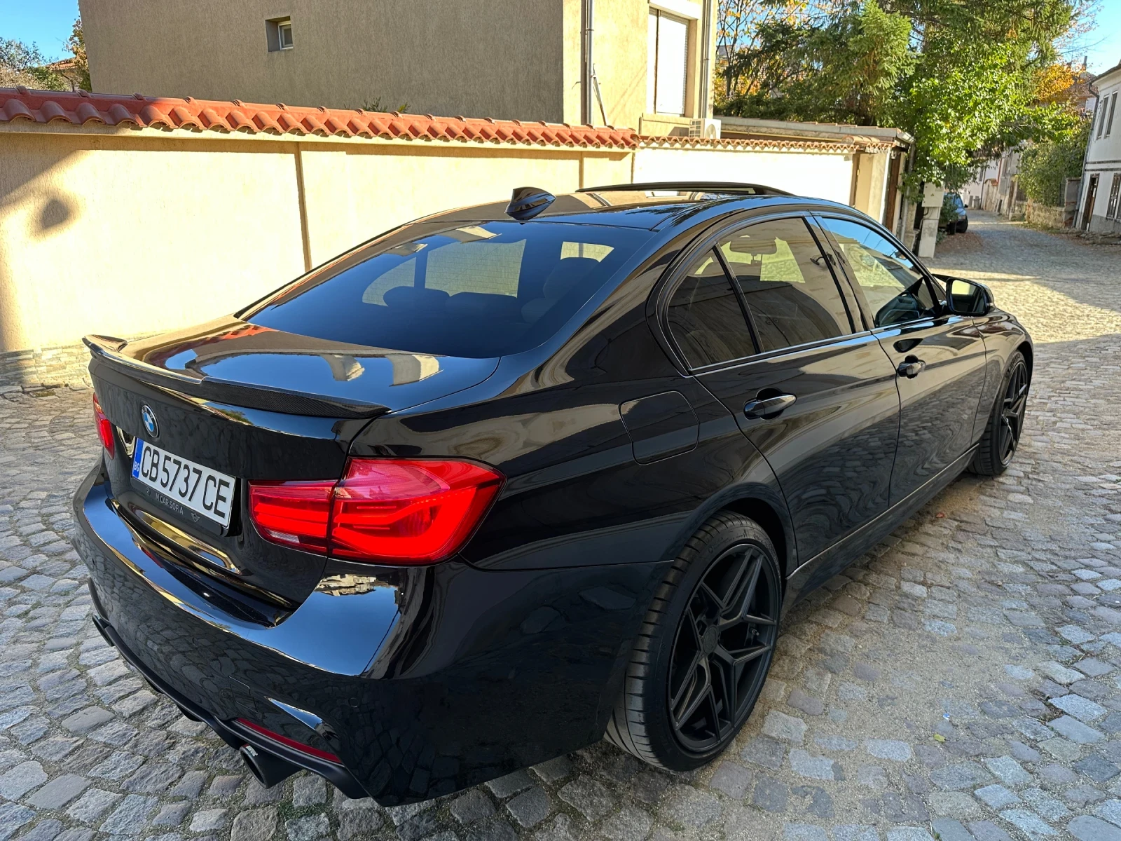 BMW 335  - изображение 4