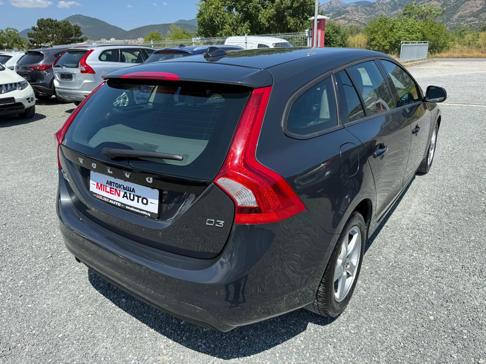 Volvo V60 (KATO НОВА) - изображение 6