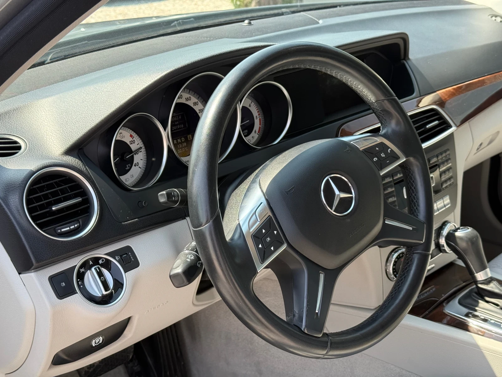 Mercedes-Benz C 200 2.2d ELEGANCE TOP 100%KM | Mobile.bg   12