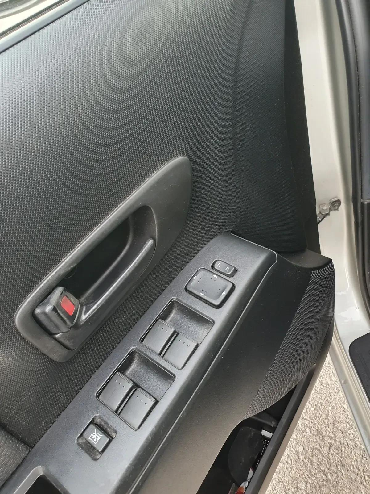 Mazda 5 MAZDA 5 1.8 БЕНЗИН 6+ 1 - изображение 7