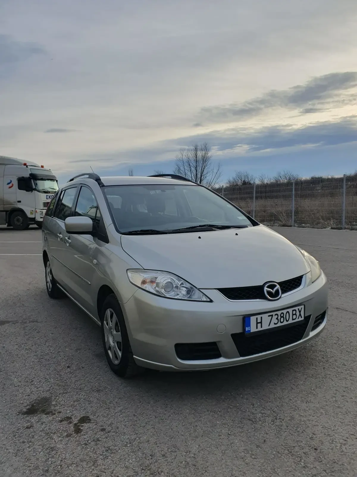 Mazda 5 MAZDA 5 1.8 БЕНЗИН 6+ 1 - изображение 2