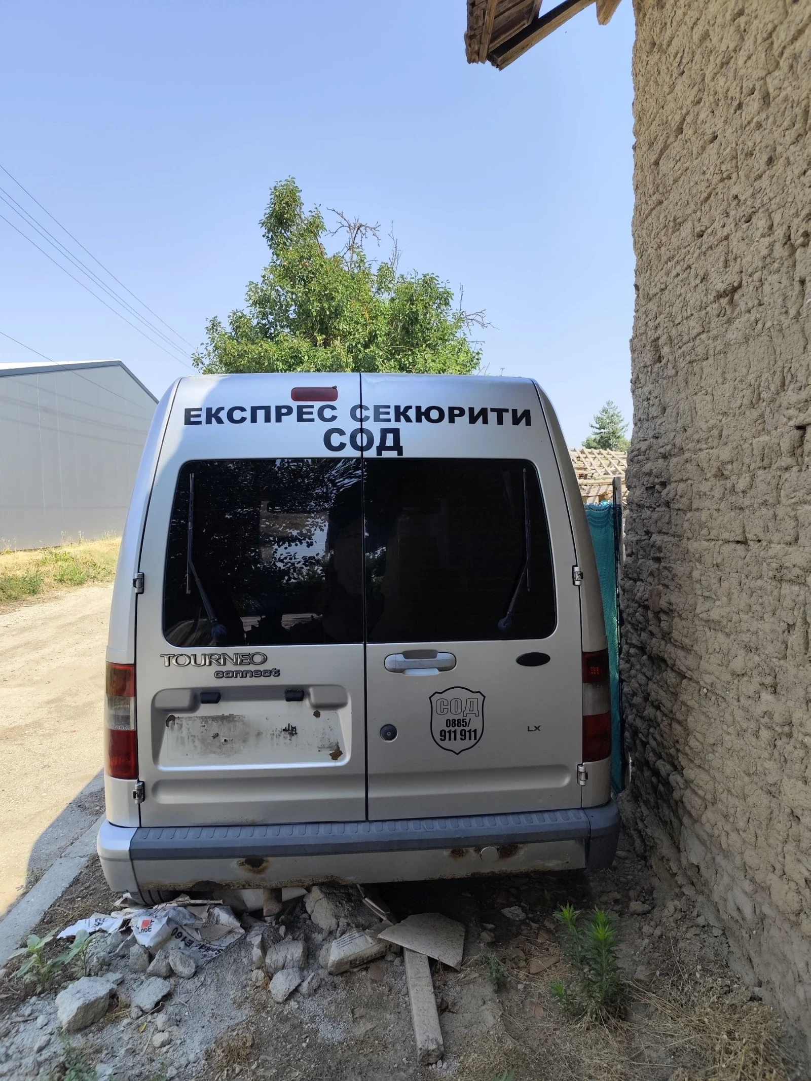 Ford Connect Maxi - изображение 4