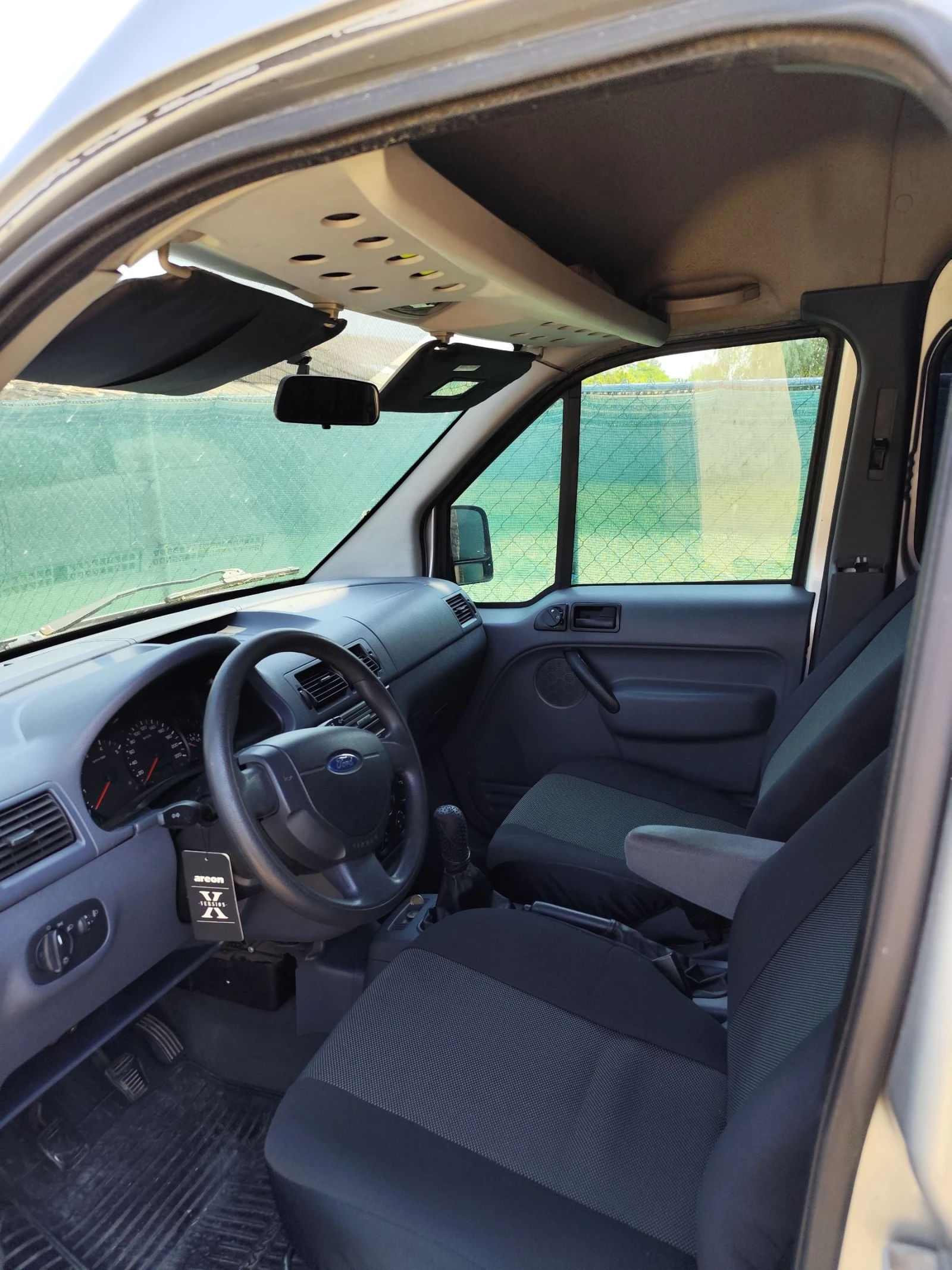 Ford Connect Maxi - изображение 5