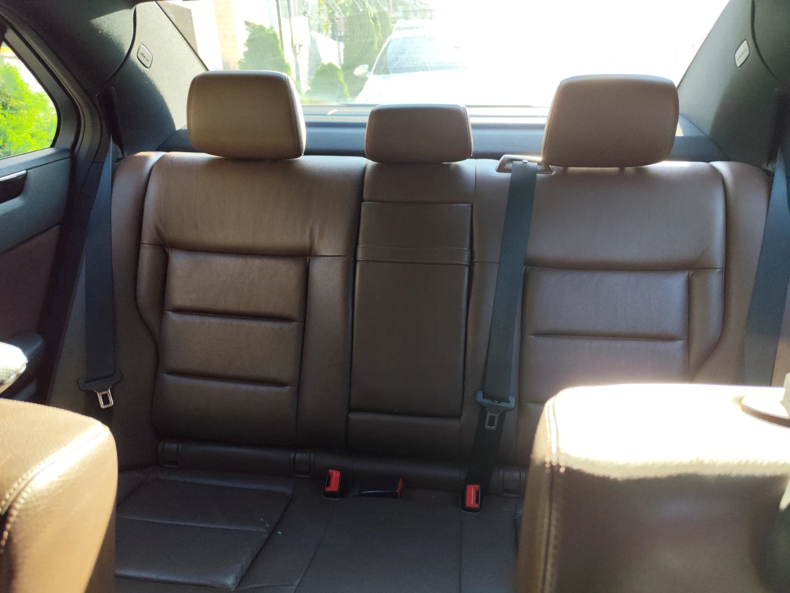 Mercedes-Benz E 350 Blueefficiency 4matic - изображение 8
