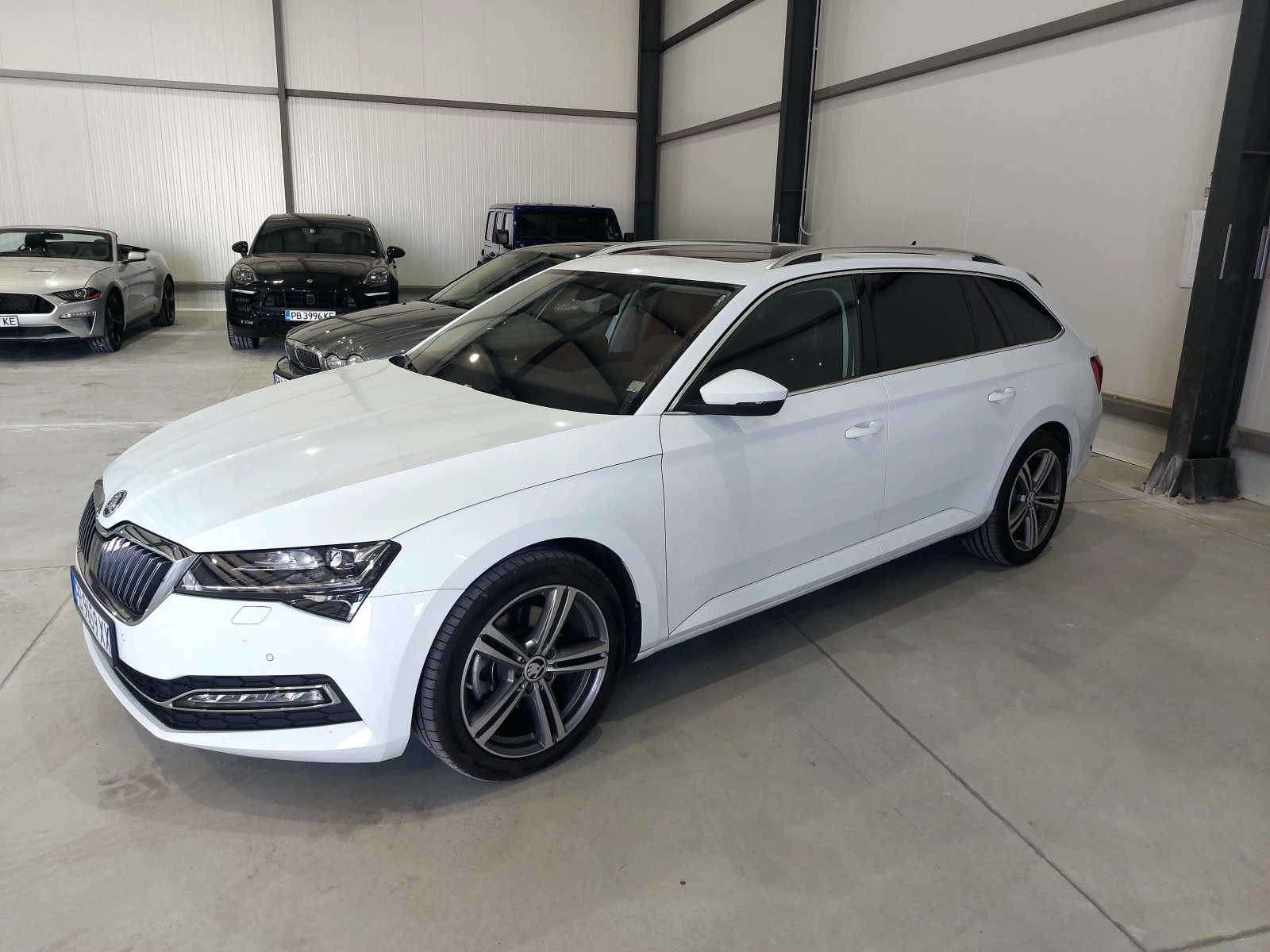 Skoda Superb 2.0TDI DSG7 - изображение 2
