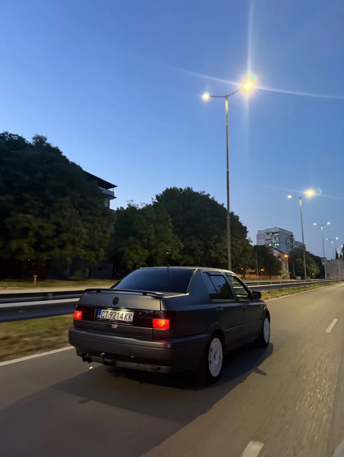 VW Vento  - изображение 2