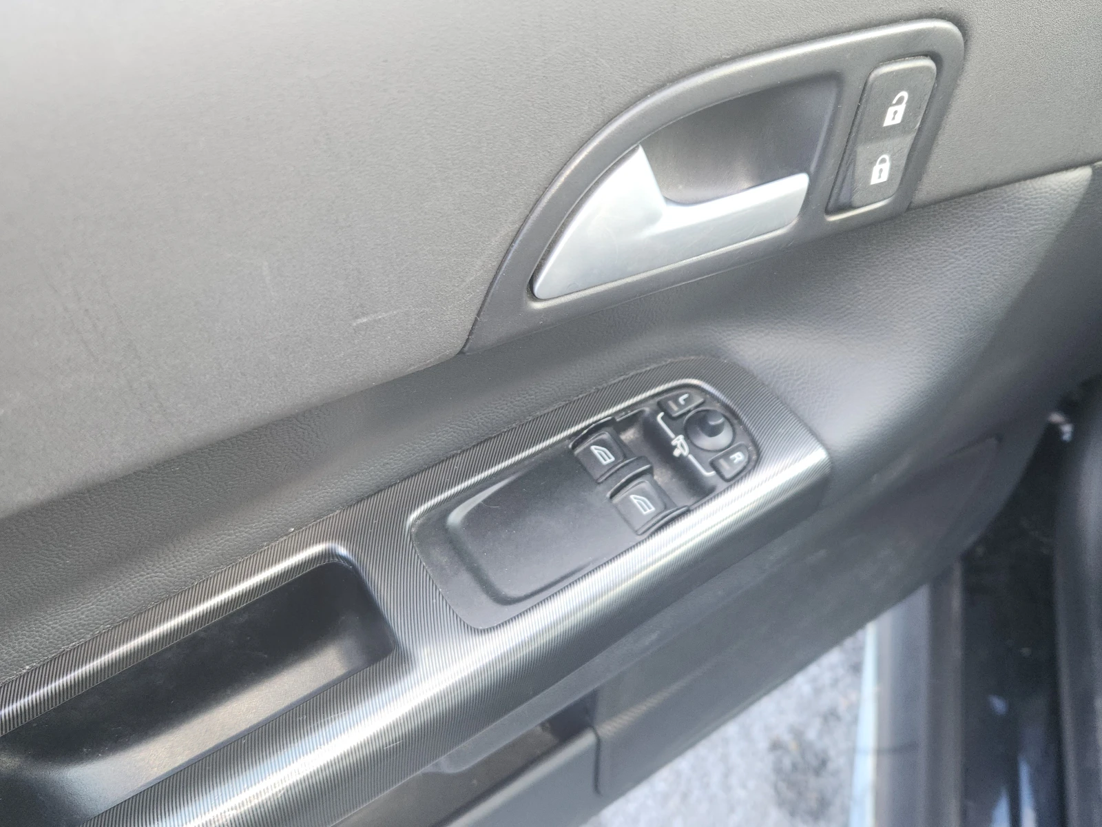 Volvo C30 2.4 D5 R-Design | Mobile.bg � ����������� 14