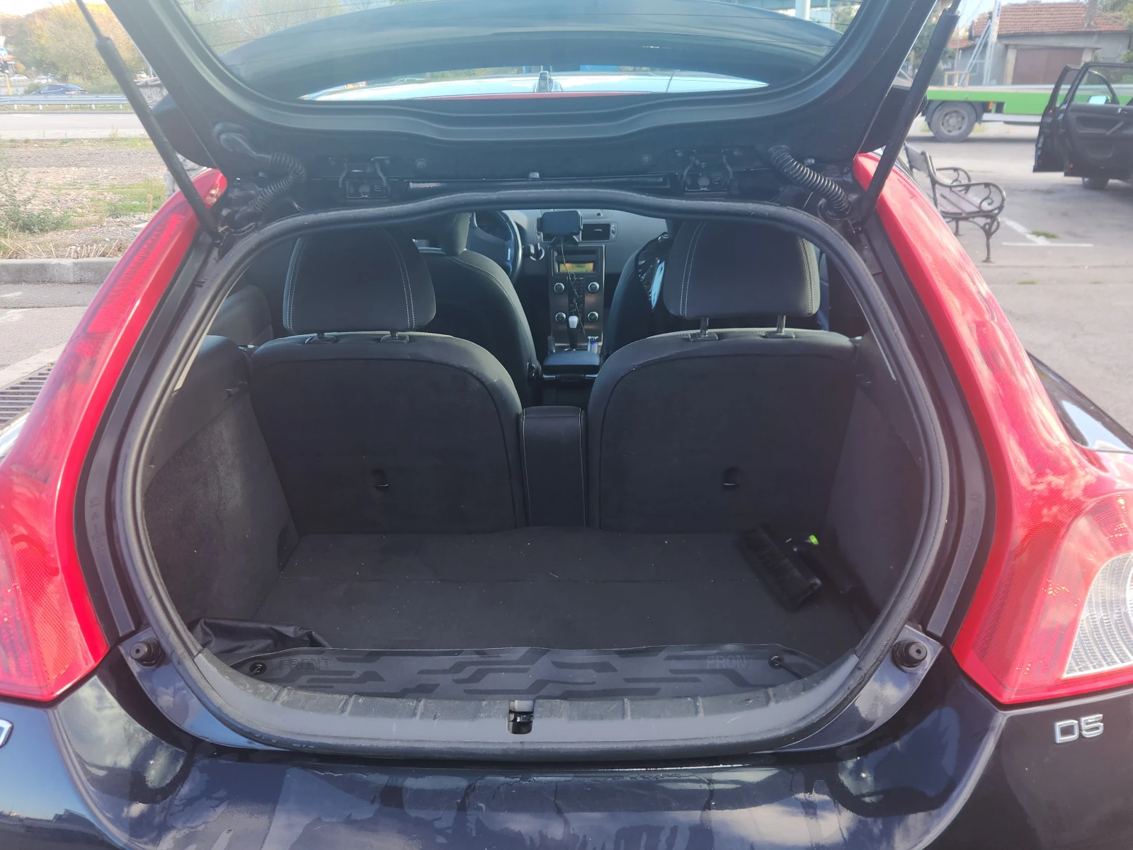 Volvo C30 2.4 D5 R-Design | Mobile.bg � ����������� 12