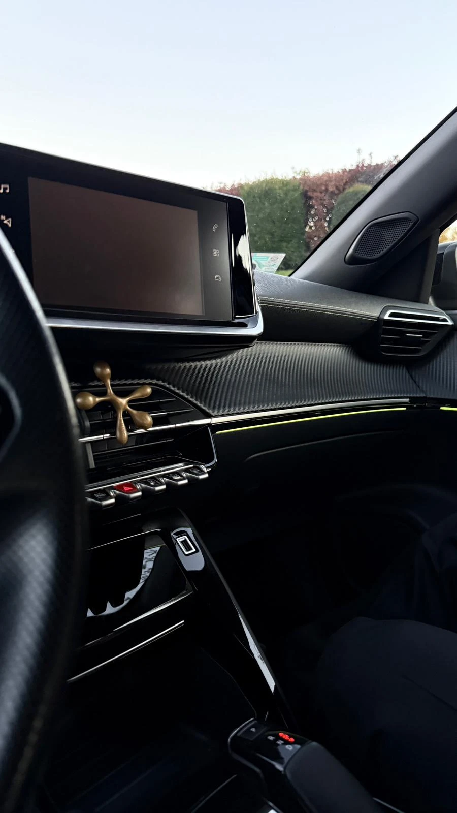 Peugeot 2008 GT line 1, 5 BlueHDi | Mobile.bg   13