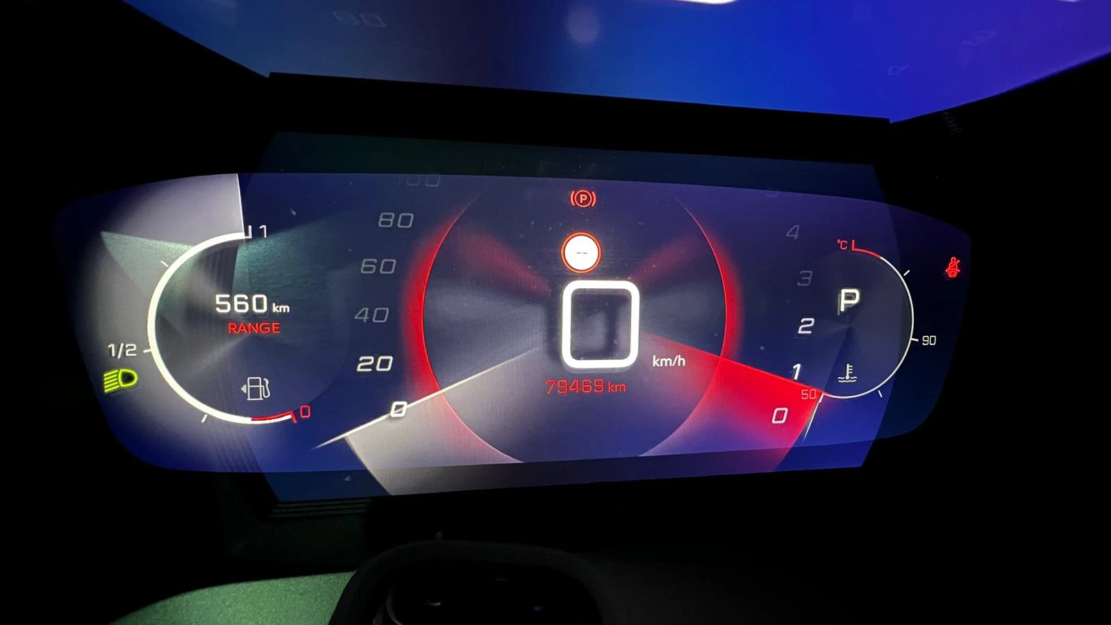 Peugeot 2008 GT line 1, 5 BlueHDi | Mobile.bg   15