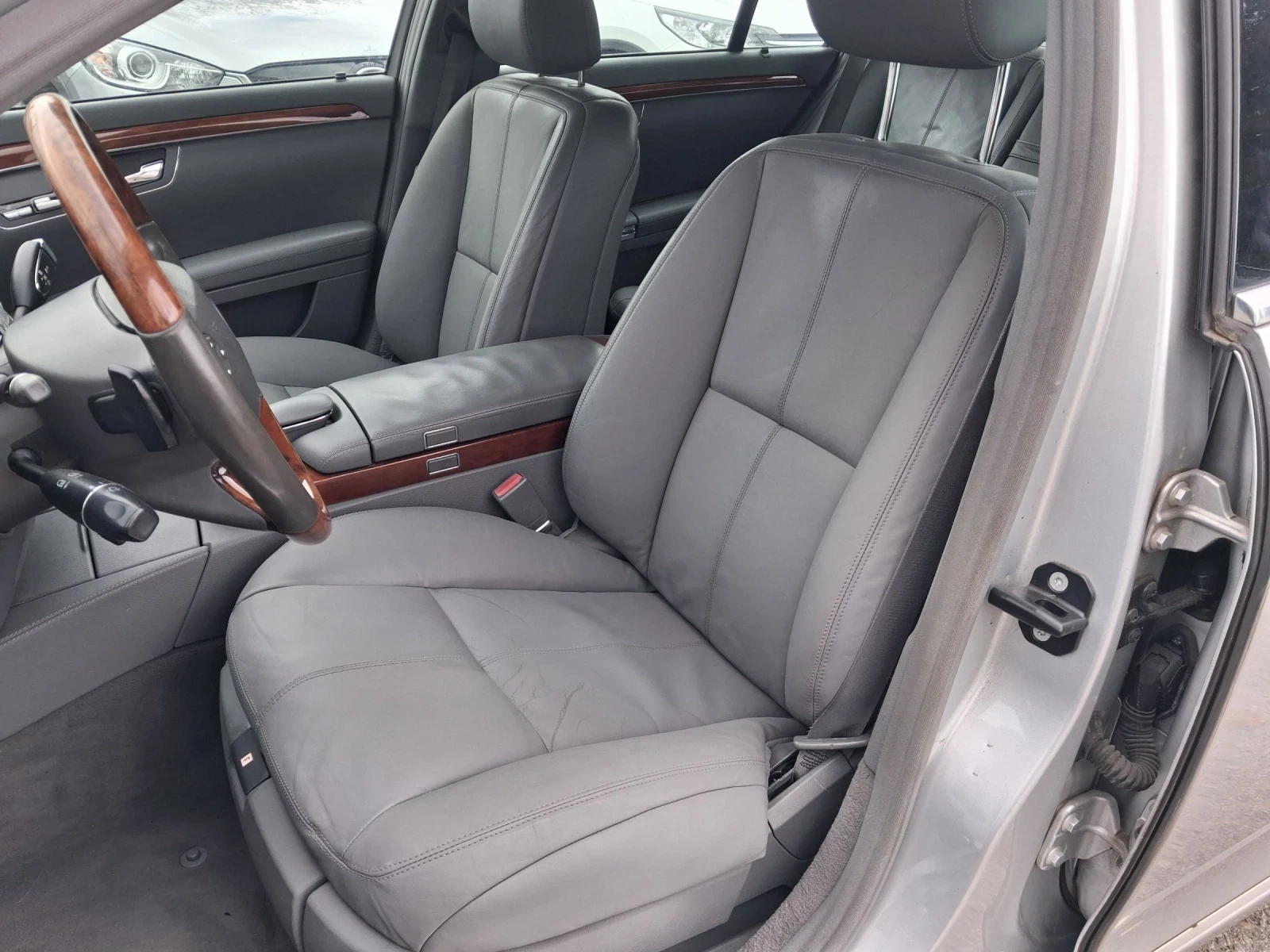 Mercedes-Benz S 320  CDI 235k.c. - изображение 10