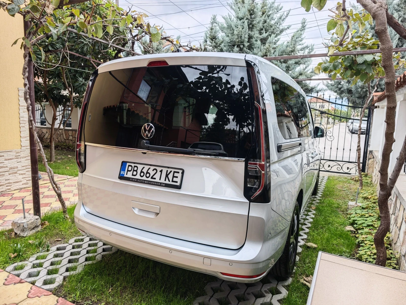 VW Caddy MAXI  - изображение 8