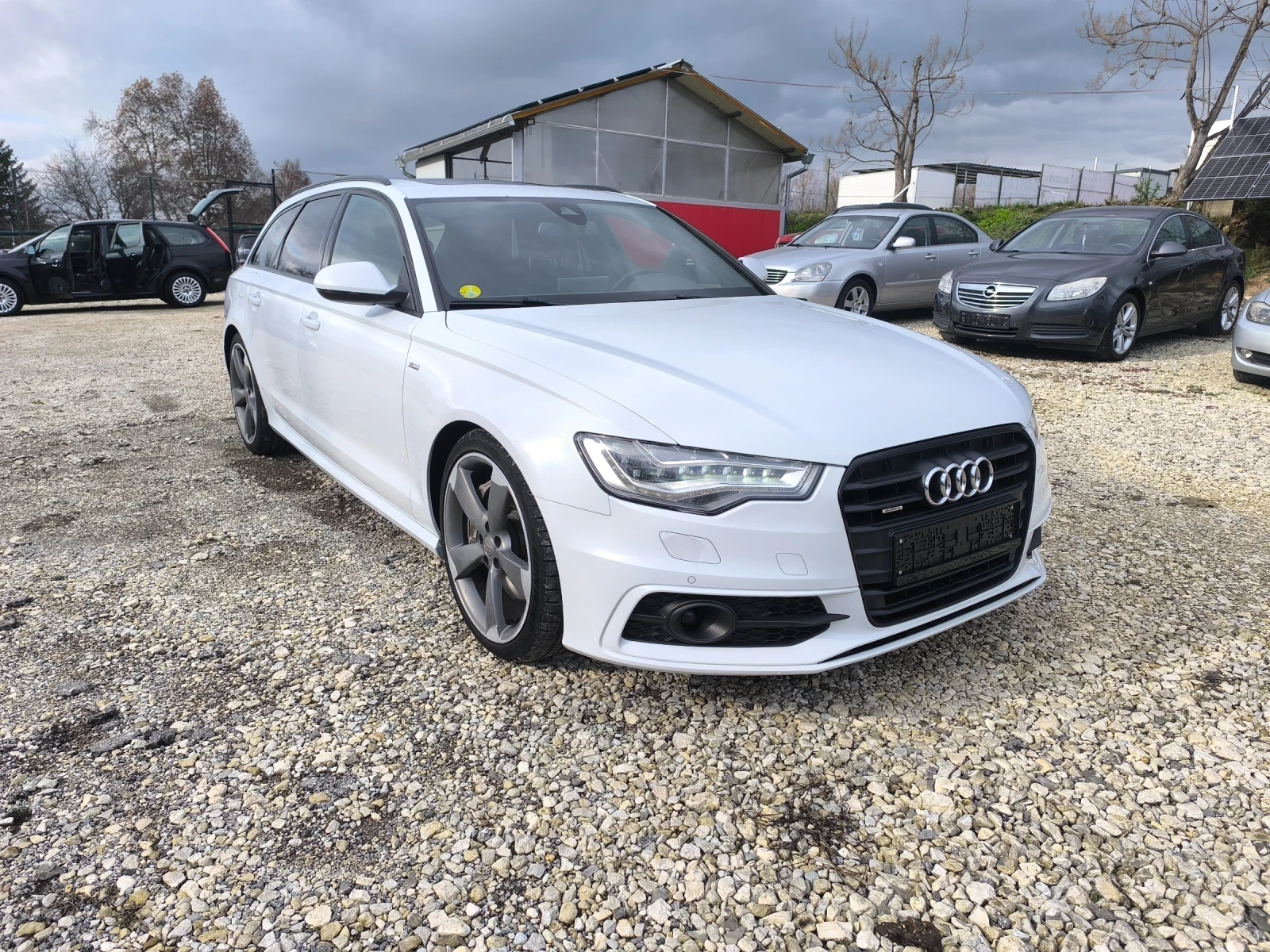 Audi A6 313к BiTDI Matrix ПЕЧКА Панорама ВЪЗДУХ - изображение 2