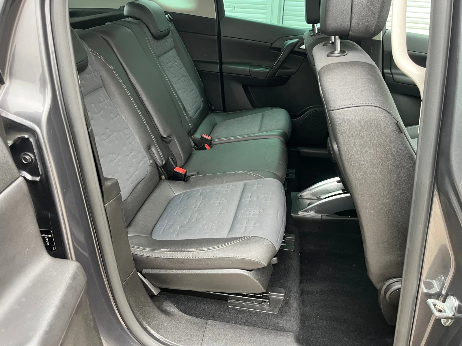 Opel Meriva 1.4t Газ - изображение 10