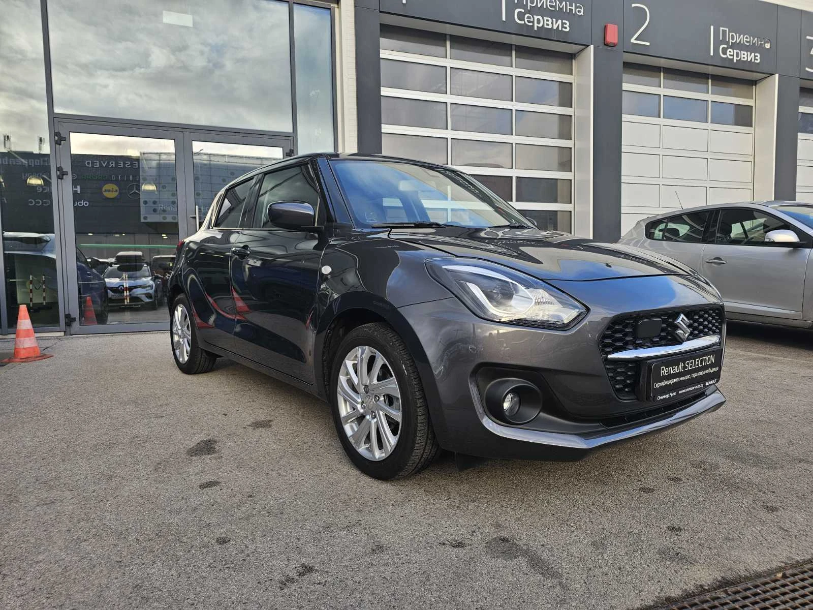 Suzuki Swift 1.2 TCe 83hp EDC; оставаща гаранция 6 м./ 10 000км - изображение 2