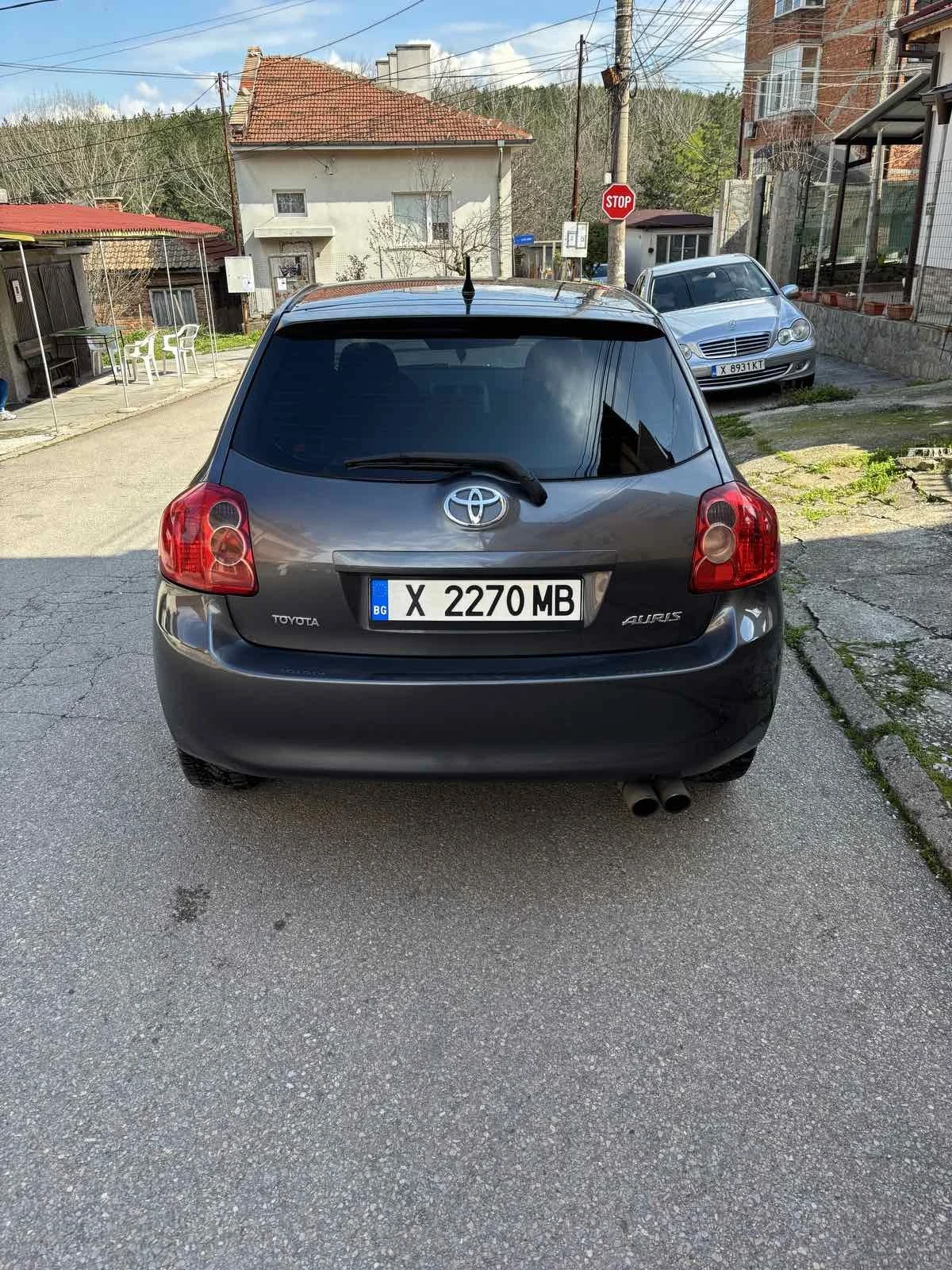 Toyota Auris, снимка 7 - Автомобили и джипове - 53597600