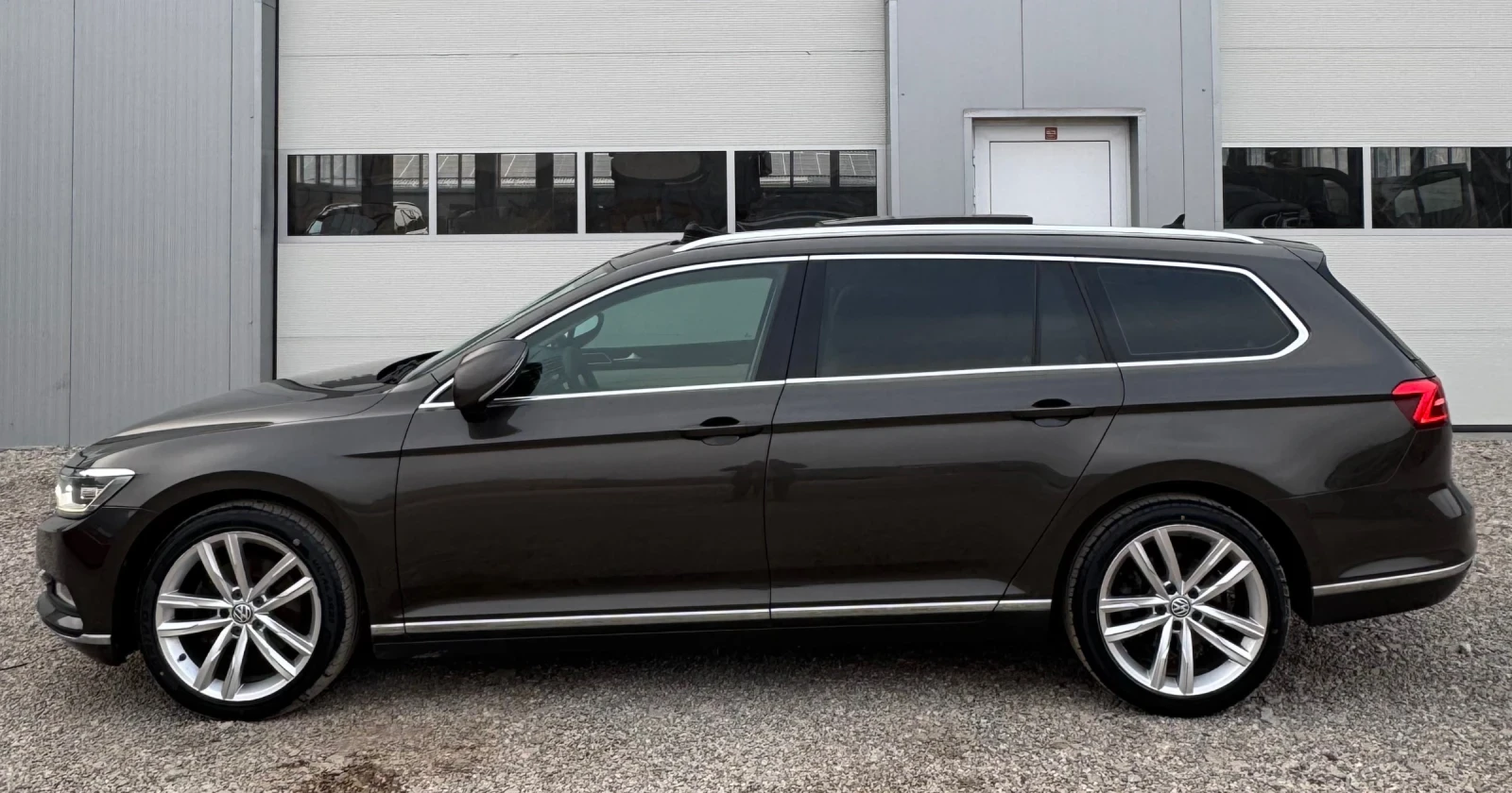 VW Passat, снимка 6 - Автомобили и джипове - 53713196