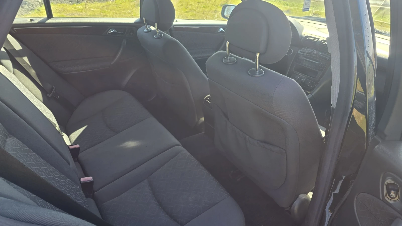 Mercedes-Benz C 220 C220D, снимка 5 - Автомобили и джипове - 53817164