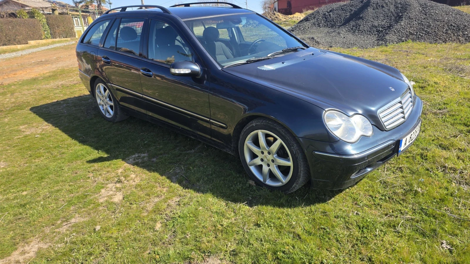 Mercedes-Benz C 220 C220D, снимка 3 - Автомобили и джипове - 53817164