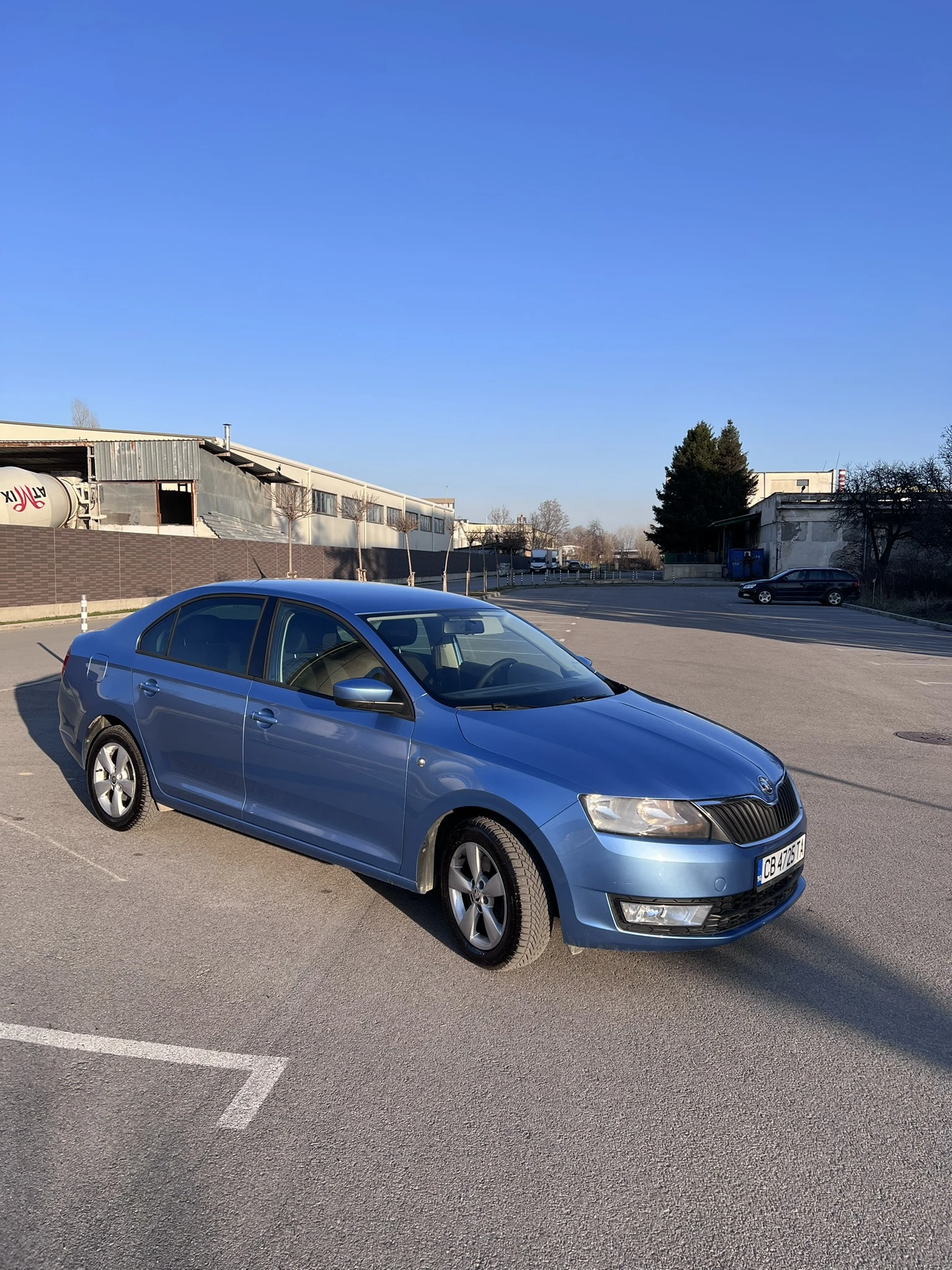 Skoda Rapid 1.2 TSI (105 hp), 117k.km, 4-цилиндров , снимка 9 - Автомобили и джипове - 53826017