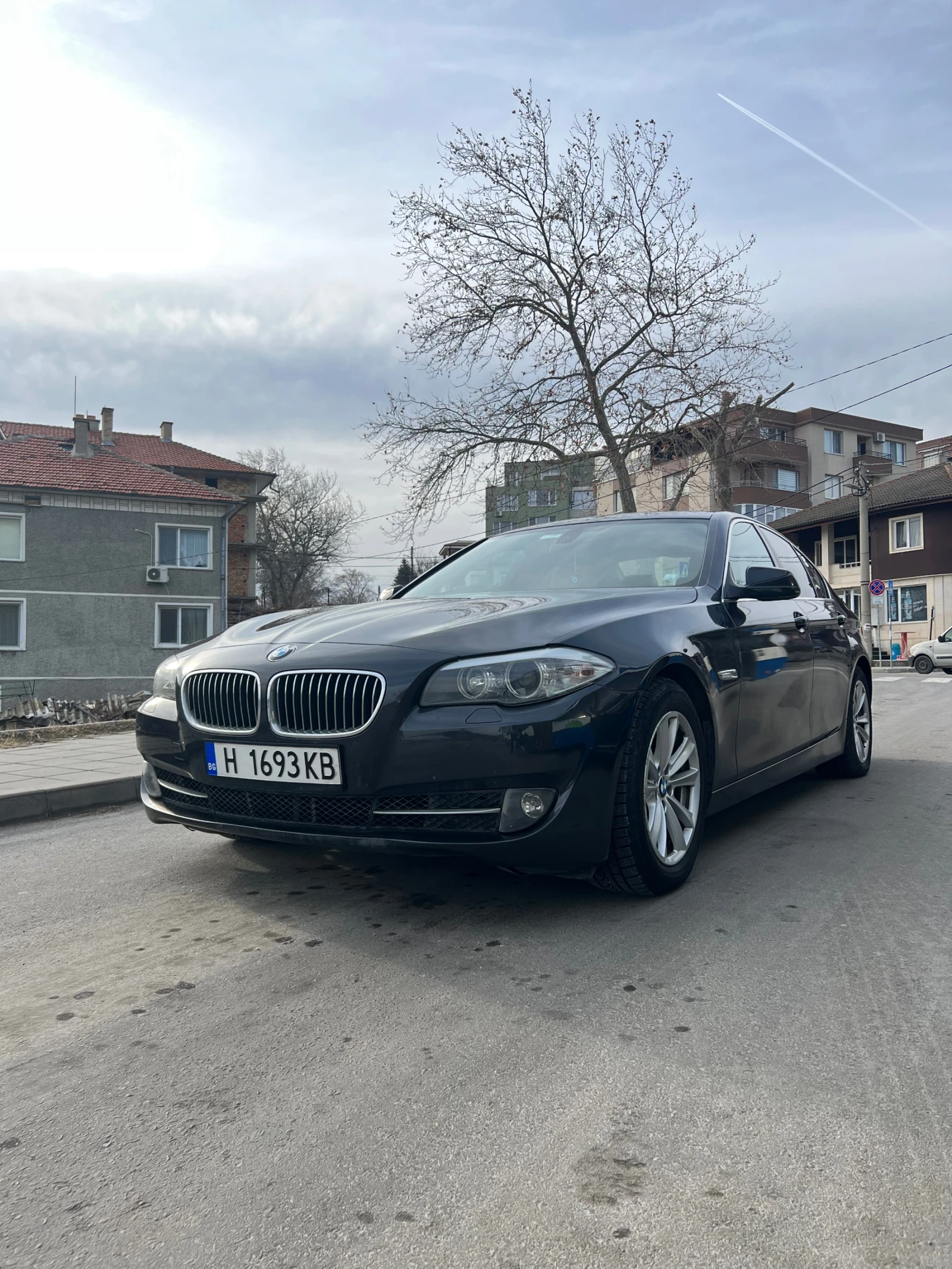 BMW 520, снимка 3 - Автомобили и джипове - 53962742