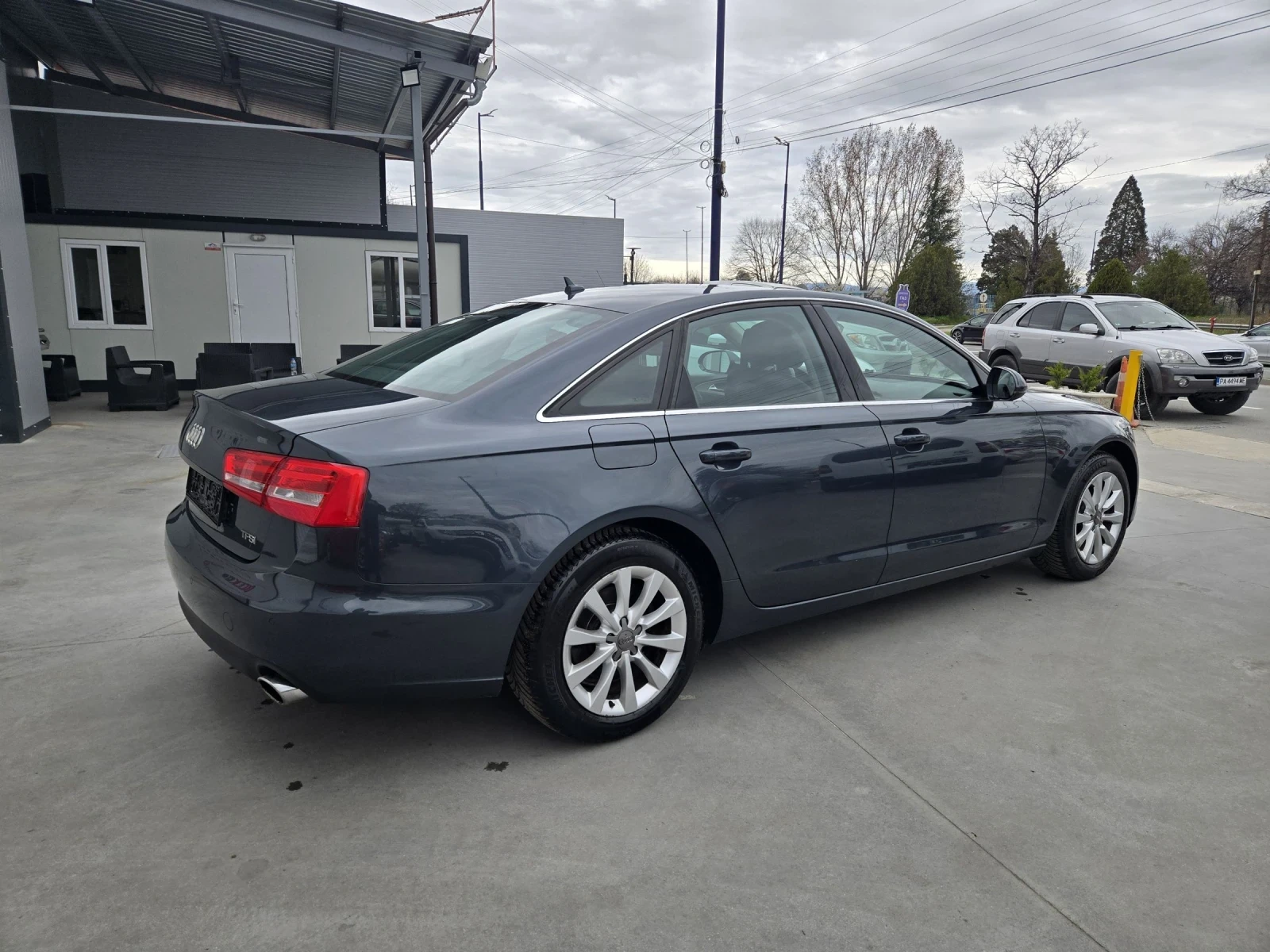 Audi A6 2.0 TFSI, снимка 4 - Автомобили и джипове - 54028564