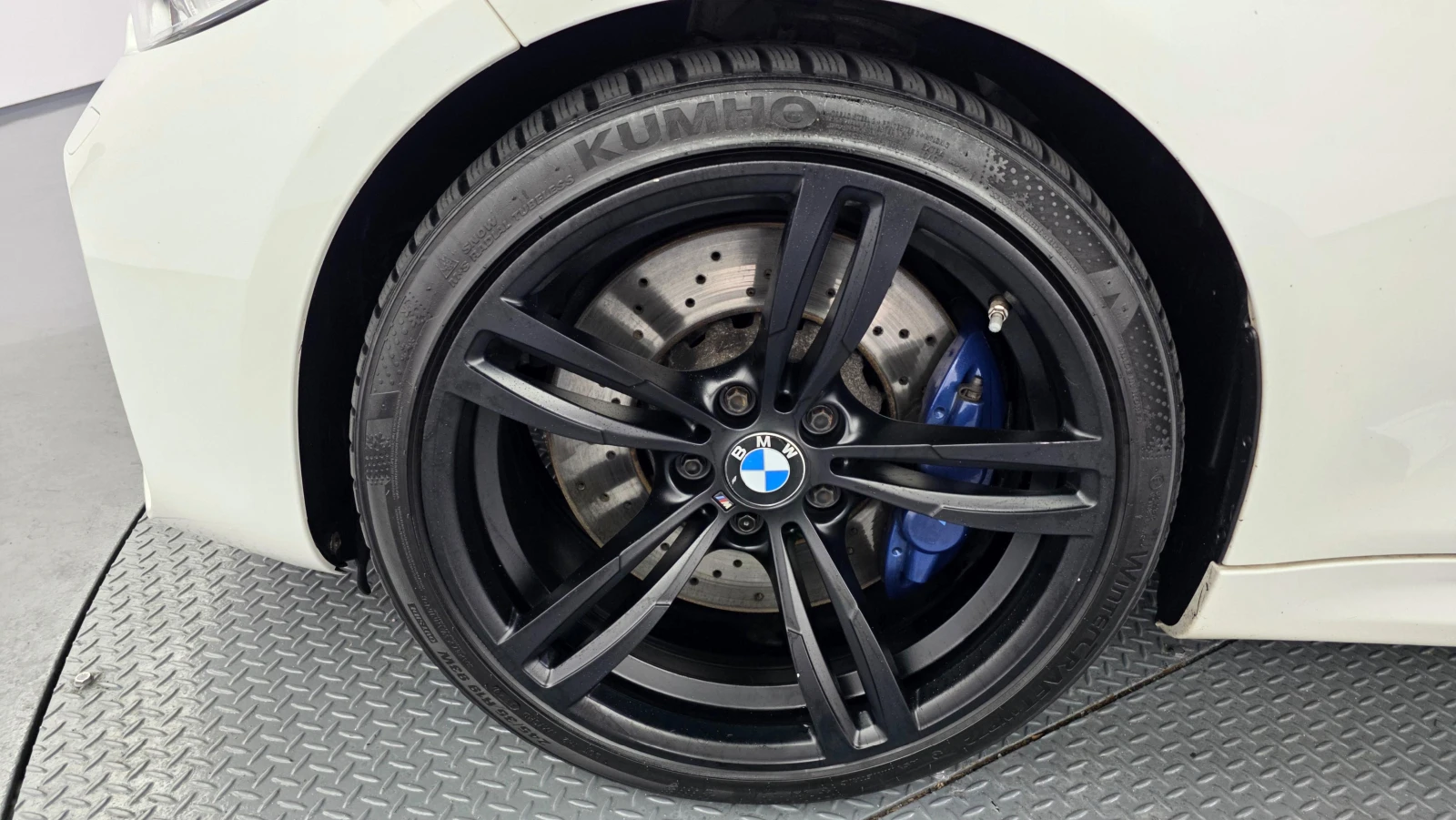 BMW M2 * HARMAN* KARDON* RECARO* , снимка 14 - Автомобили и джипове - 54158916