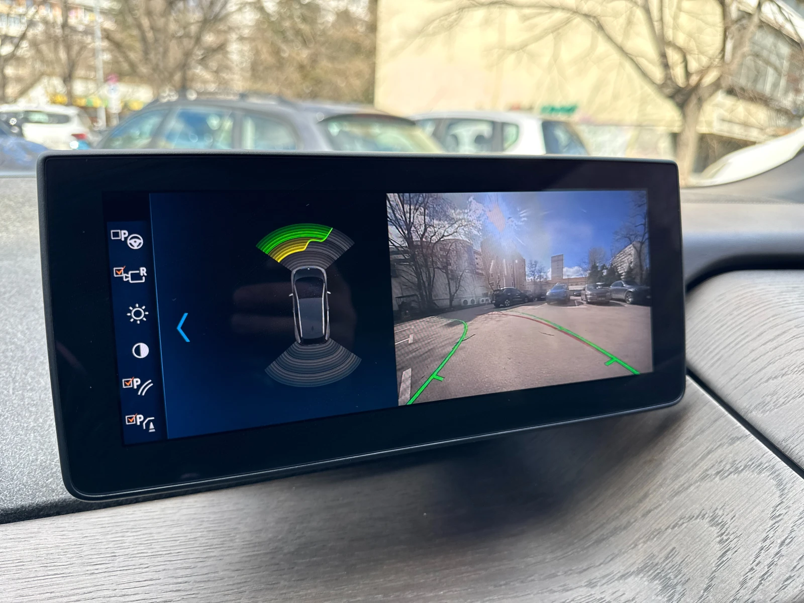 BMW i3 Harman Kardon / Термопомпа, снимка 9 - Автомобили и джипове - 54286733