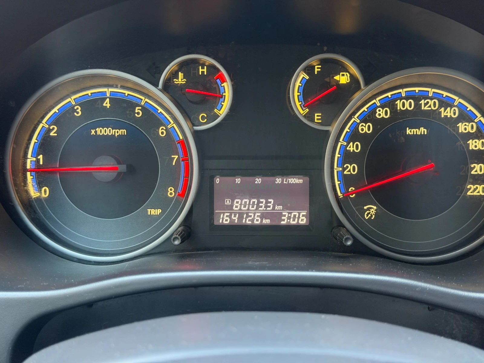 Suzuki SX4 1.5i, снимка 13 - Автомобили и джипове - 54661021