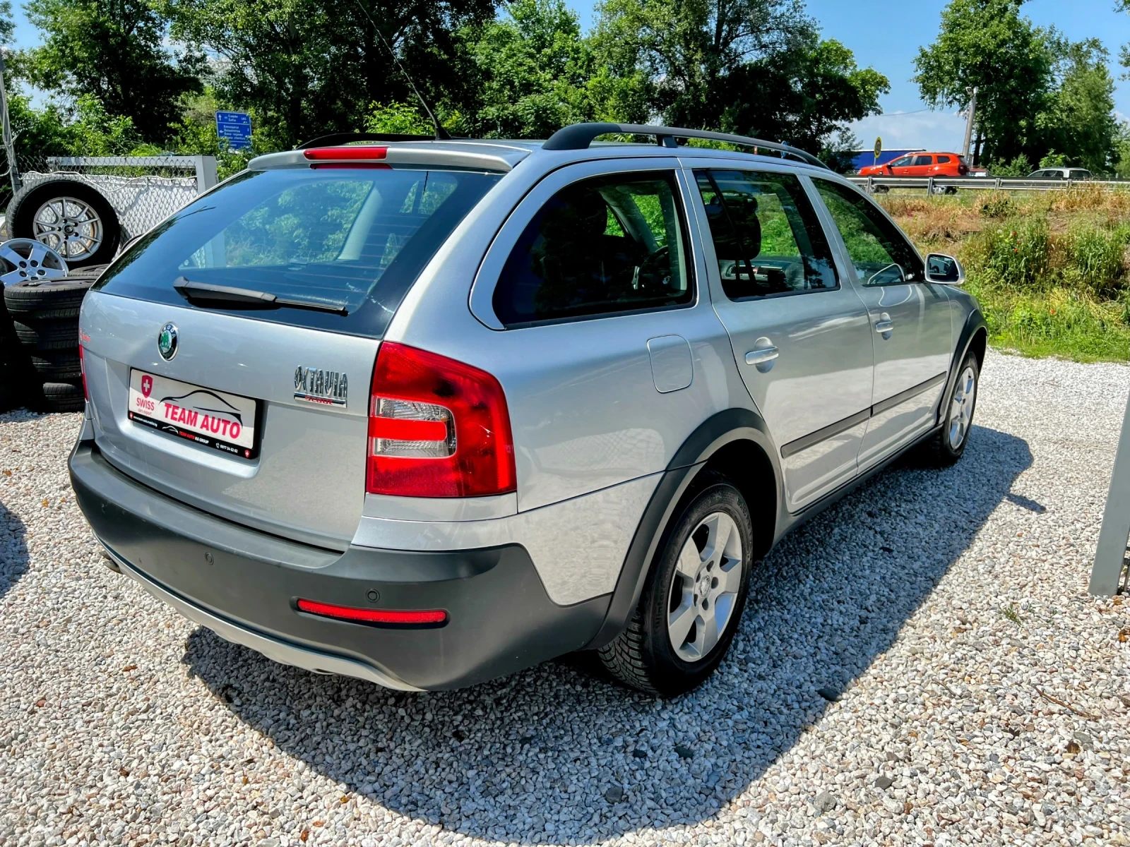 Skoda Octavia 2.0TDI SCOUT SWISS EDITION, снимка 5 - Автомобили и джипове - 54681875